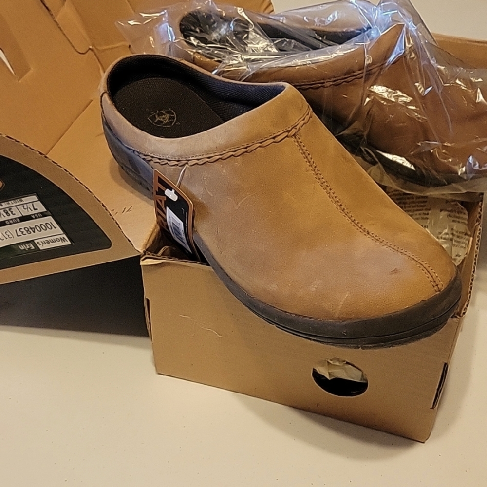 Women's Ariat Erin Slip on's NWT